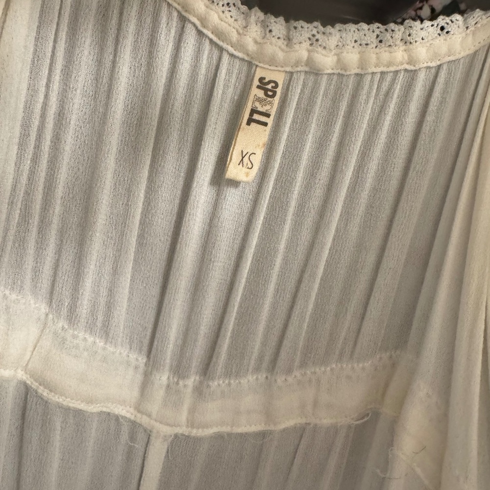 Spell Gown White Cream xs - Picture 8 of 15